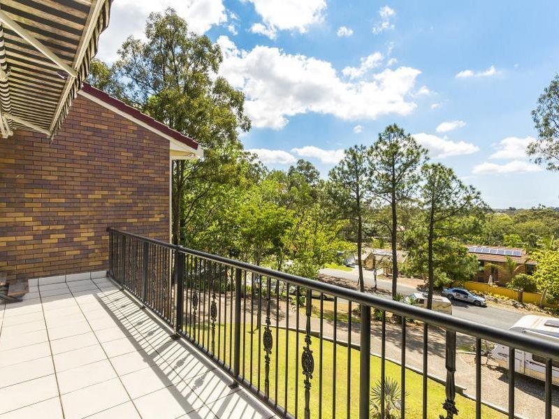 24 Camden Court, Helensvale QLD 4212