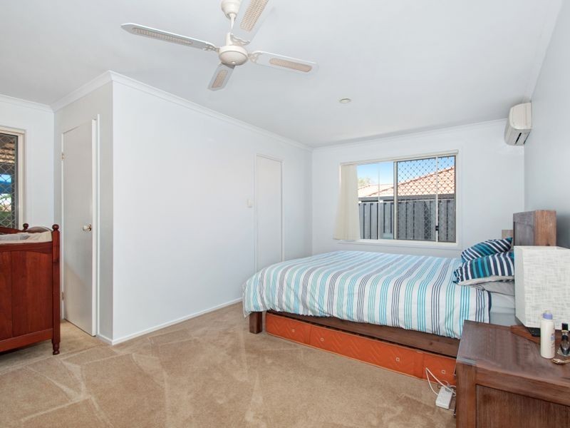 110 Santa Isobel Blvd, Pacific Pines QLD 4211