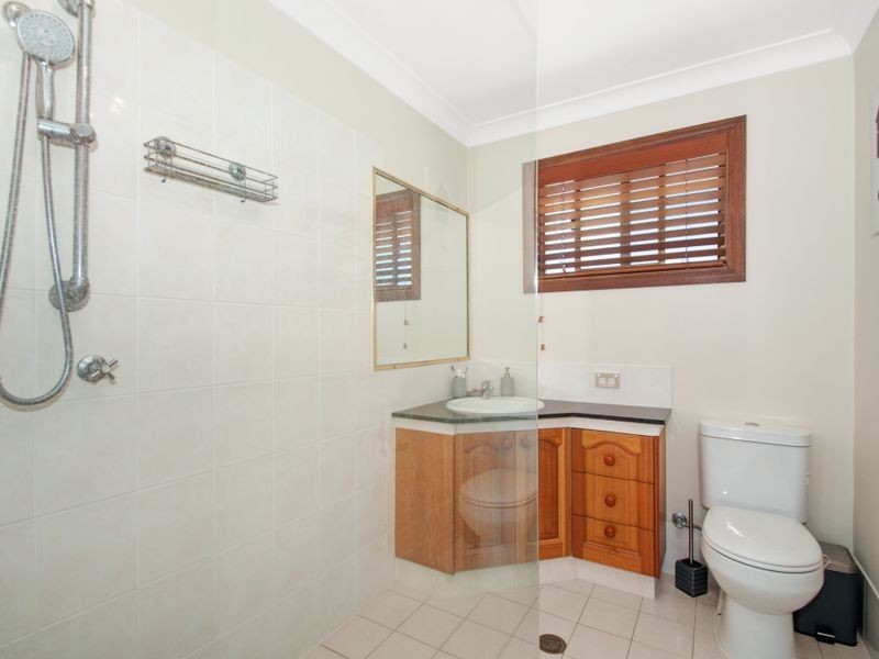 88 Parkes Drive, Helensvale QLD 4212