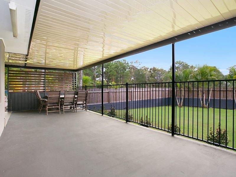 71 Glade Drive, Gaven QLD 4211