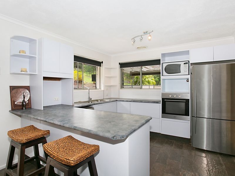 71 Glade Drive, Gaven QLD 4211