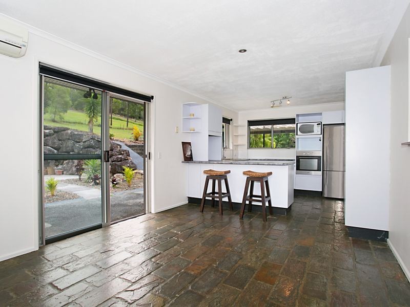 71 Glade Drive, Gaven QLD 4211