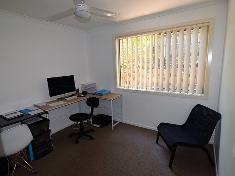 42 Studio Drive, Oxenford QLD 4210