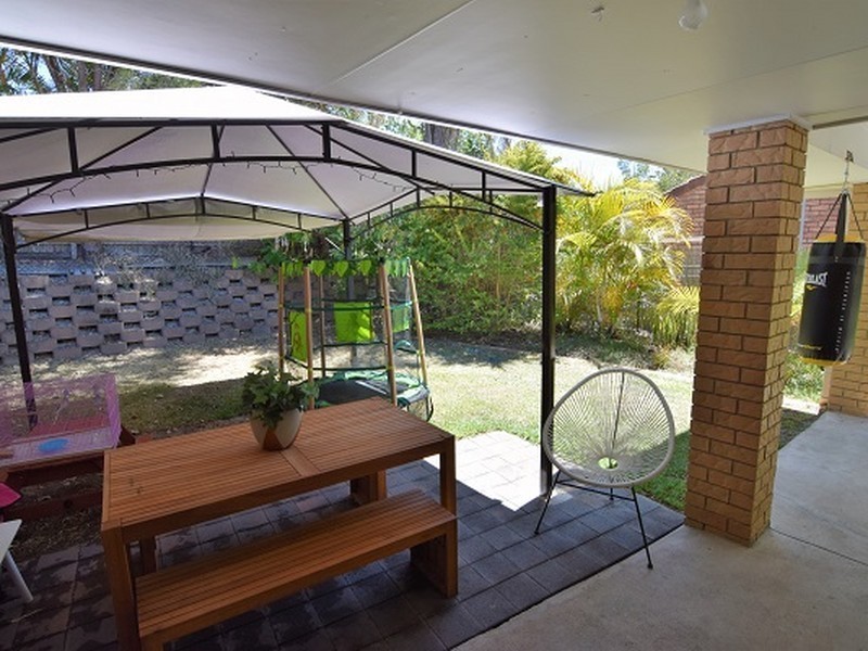 42 Studio Drive, Oxenford QLD 4210