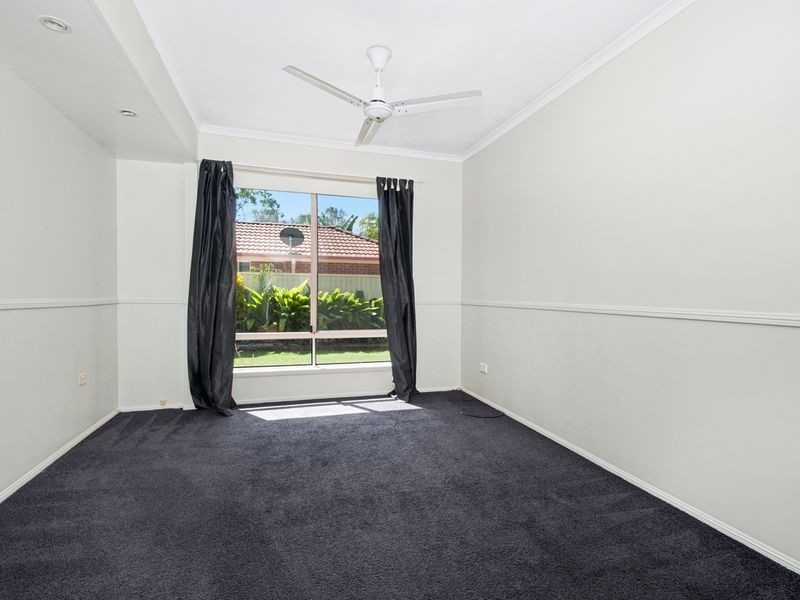 24 Bexley Place, Helensvale QLD 4212