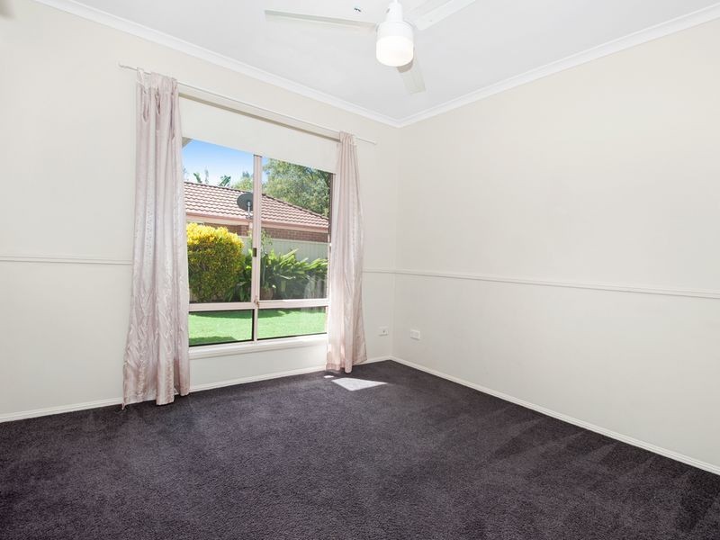 24 Bexley Place, Helensvale QLD 4212