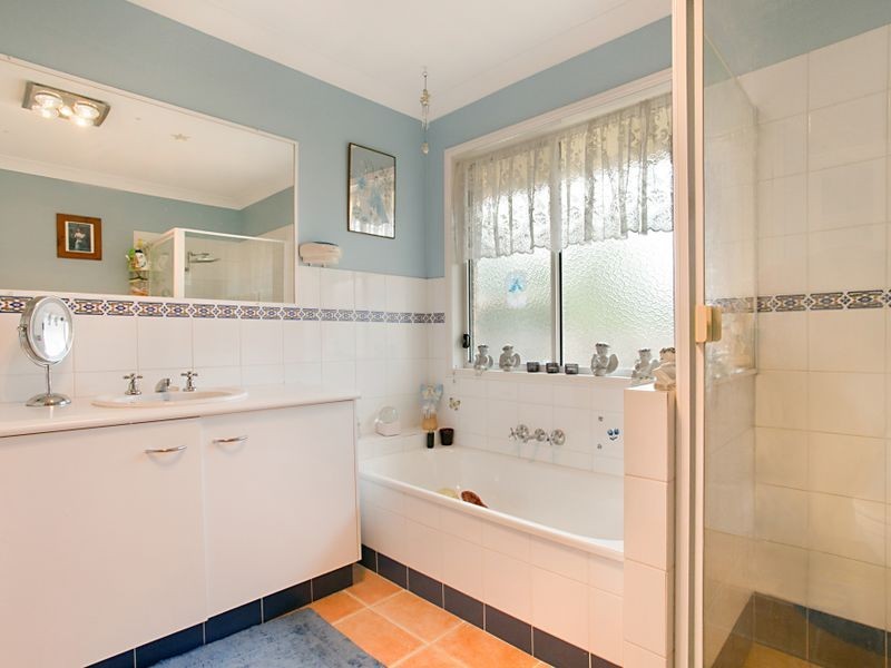 26 Winslow Court, Oxenford QLD 4210