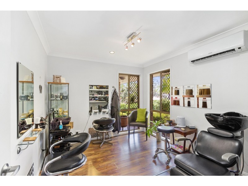 14 Gatton Court, Helensvale QLD 4212