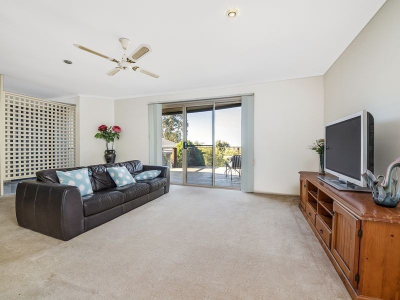 18 Tanunda Drive, Helensvale QLD 4212