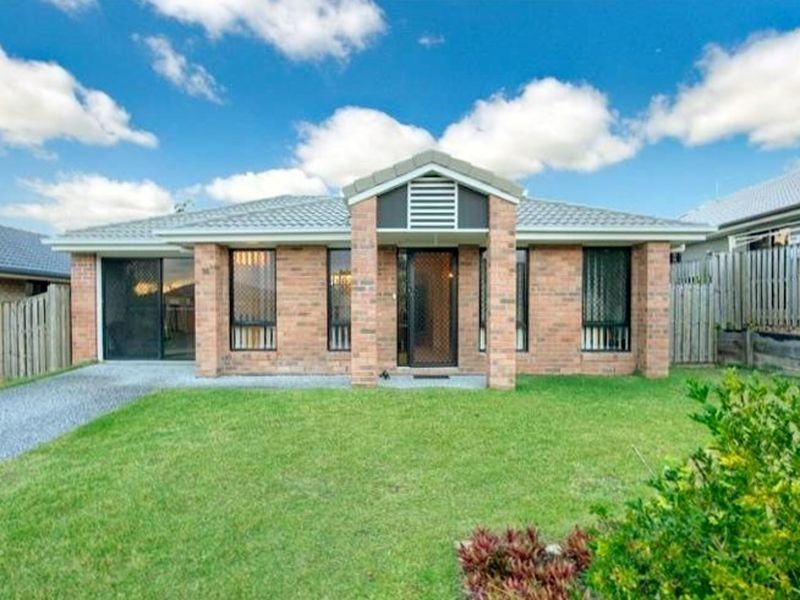 16 Starkey Street, Pacific Pines QLD 4211