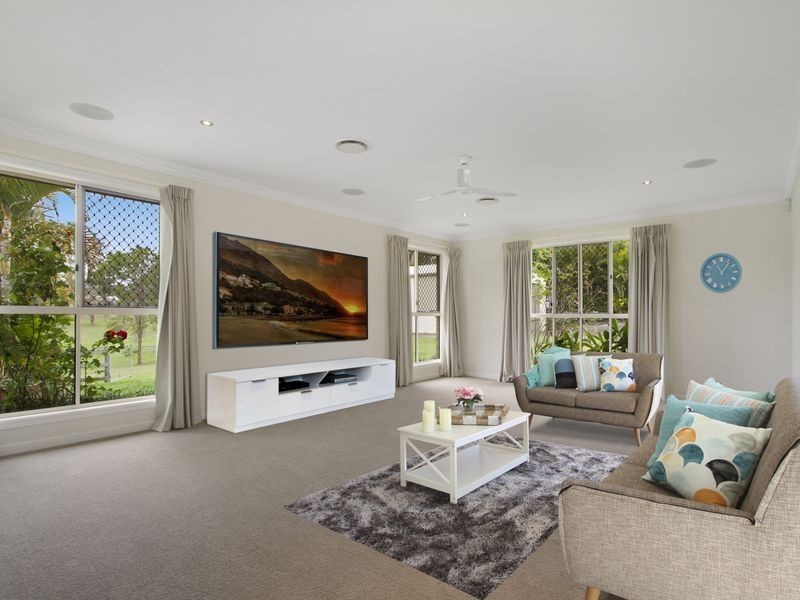 23 Brentwood Terrace, Oxenford QLD 4210