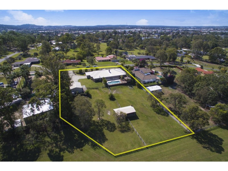 23 Brentwood Terrace, Oxenford QLD 4210