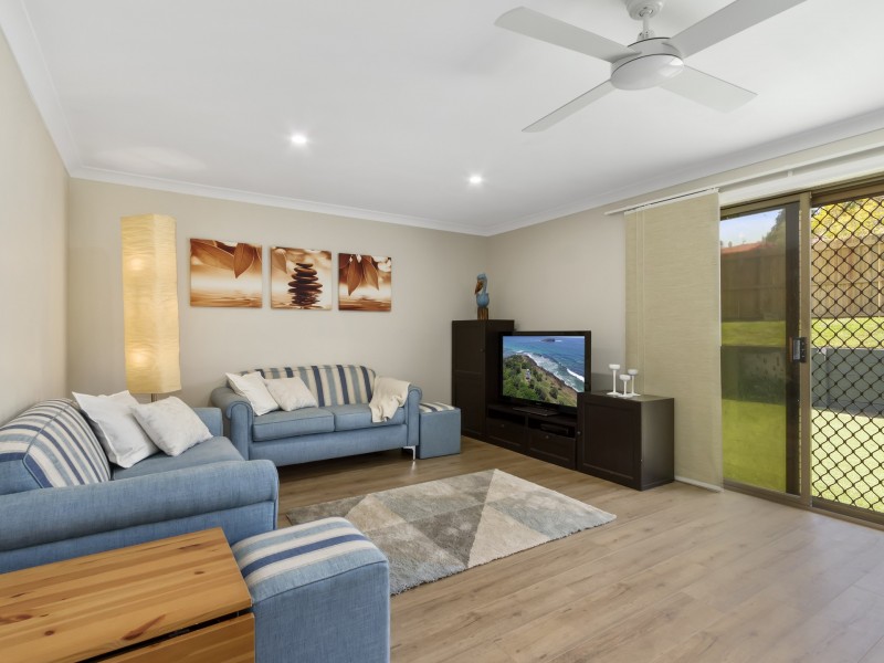 10 Tanunda Drive, Helensvale QLD 4212