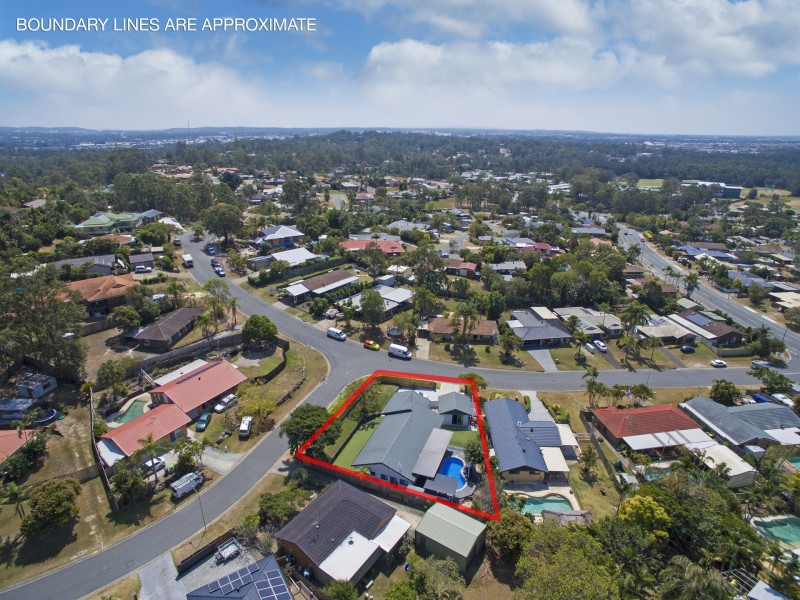 10 Tanunda Drive, Helensvale QLD 4212