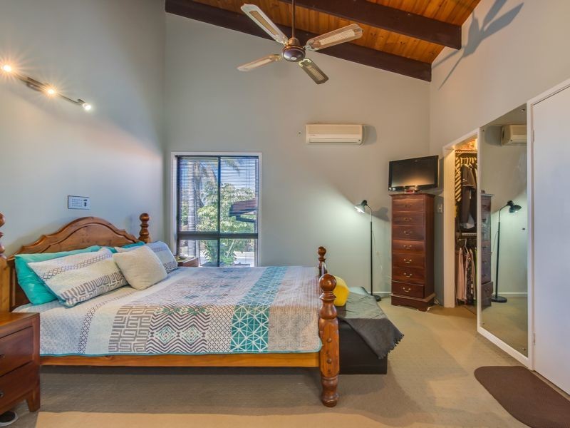 13 Latrobe Avenue, Helensvale QLD 4212