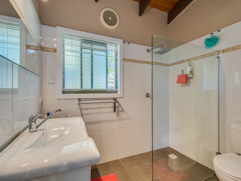 13 Latrobe Avenue, Helensvale QLD 4212