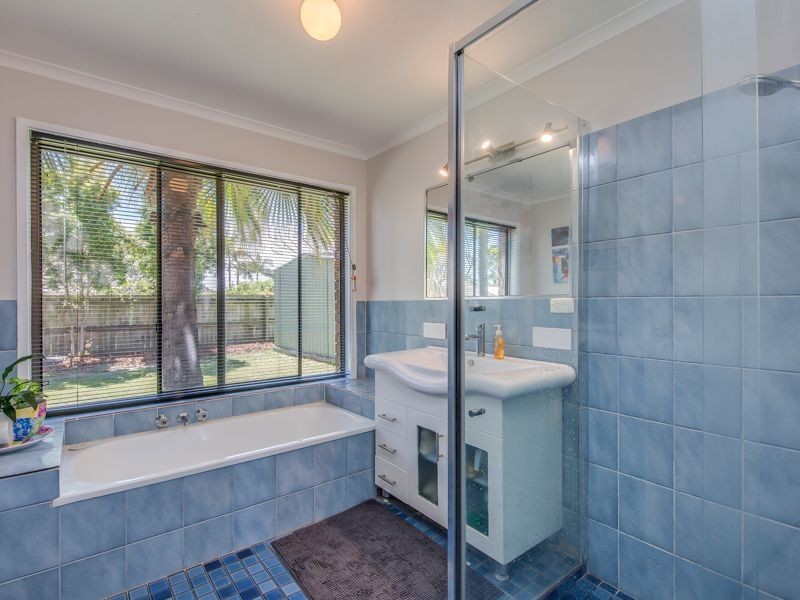 13 Latrobe Avenue, Helensvale QLD 4212
