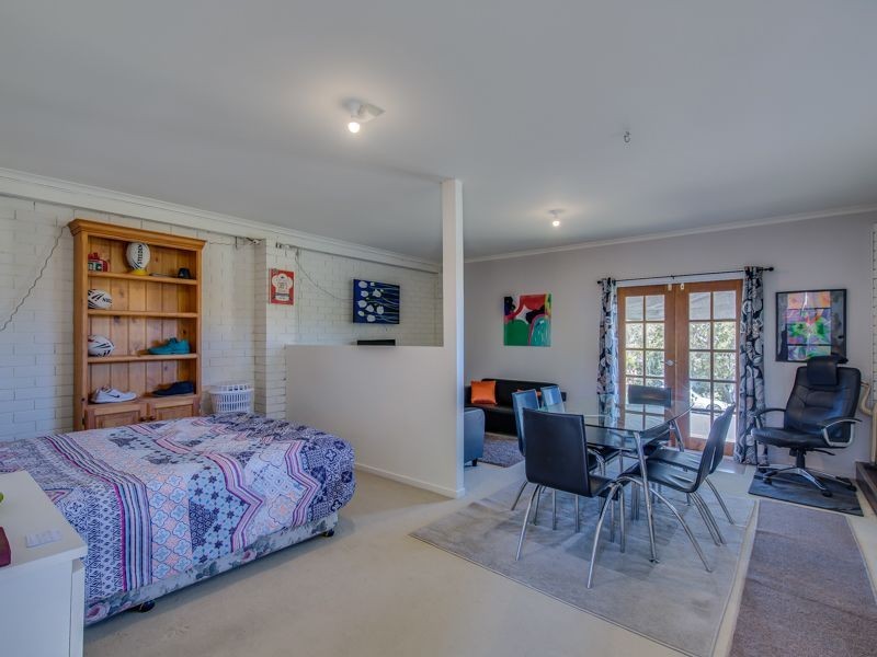 13 Latrobe Avenue, Helensvale QLD 4212