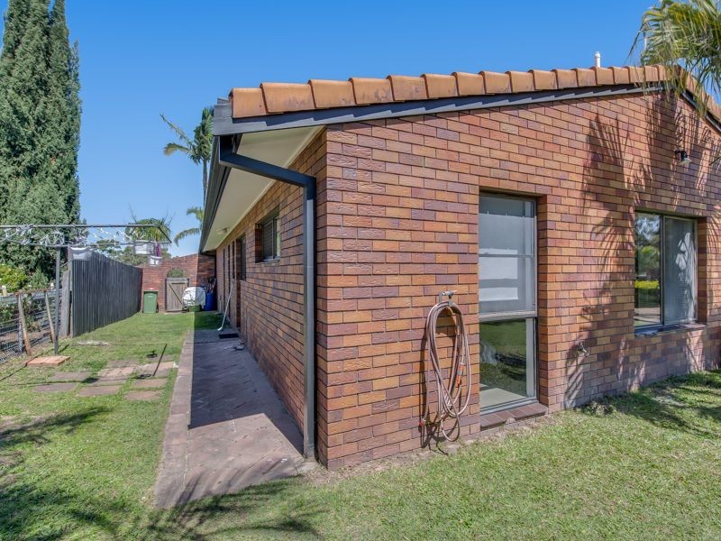 13 Latrobe Avenue, Helensvale QLD 4212