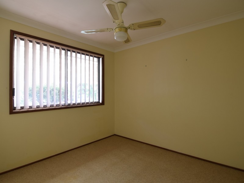 13 Ridgevale Drive, Helensvale QLD 4212