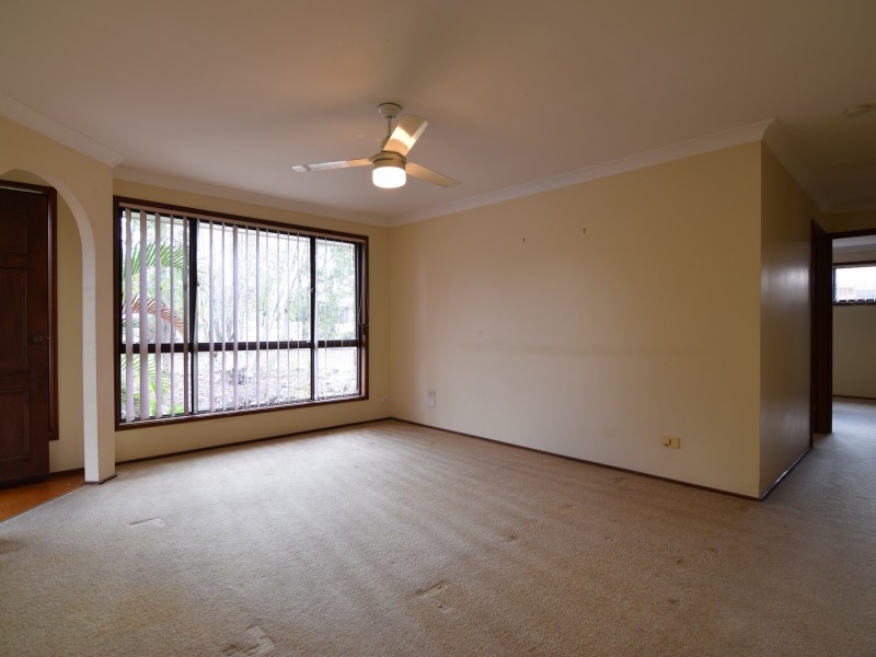 13 Ridgevale Drive, Helensvale QLD 4212