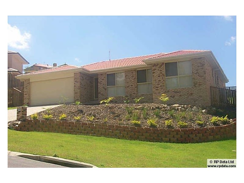 30 Papara Street, Pacific Pines QLD 4211