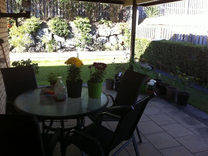 10 Burr Court, Pacific Pines QLD 4211