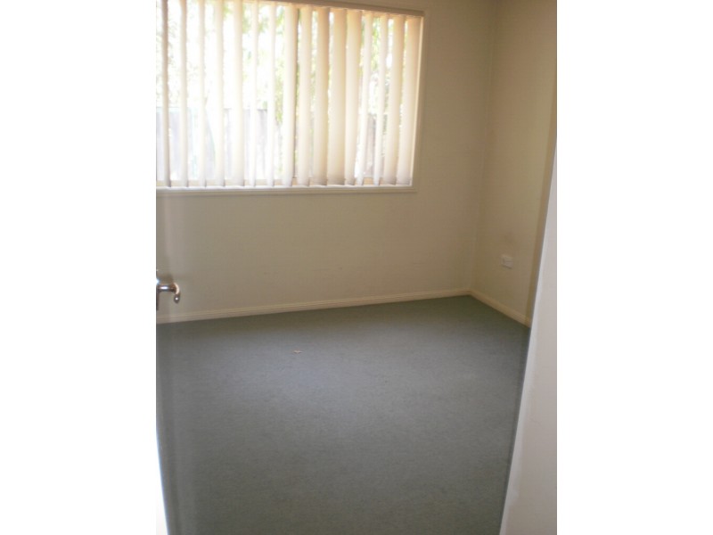 33 Trade Winds Drive, Helensvale QLD 4212