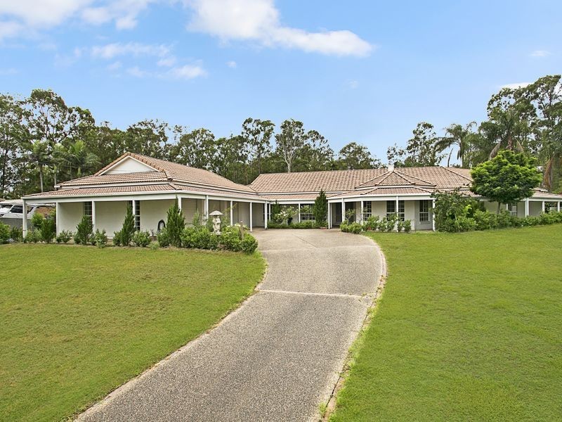 6 Nymboida Court, Helensvale QLD 4212