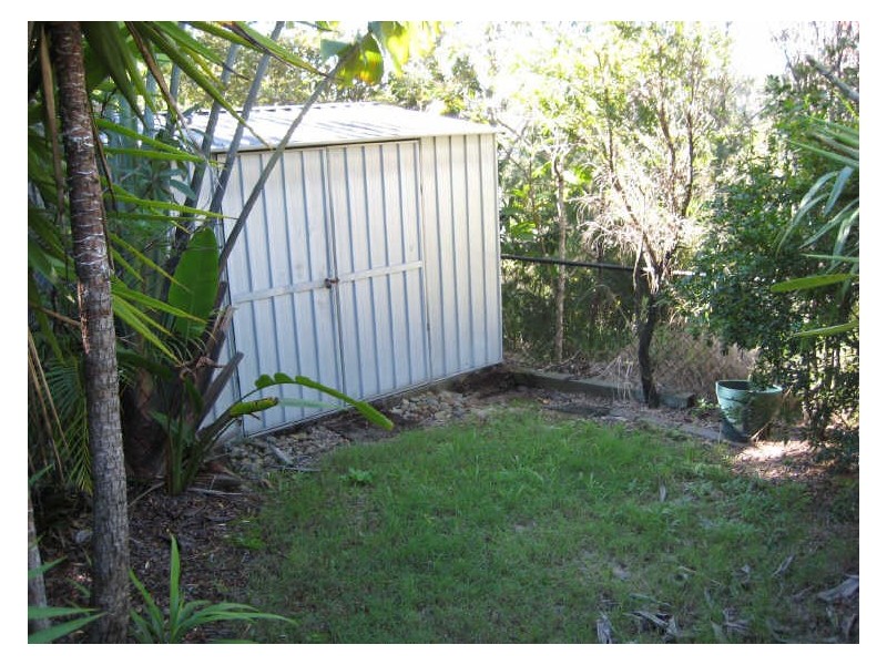 16 Western Way, Oxenford QLD 4210