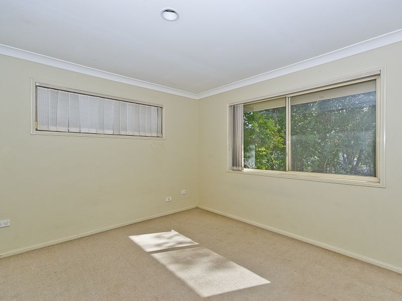 31 Trade Winds Drive, Helensvale QLD 4212