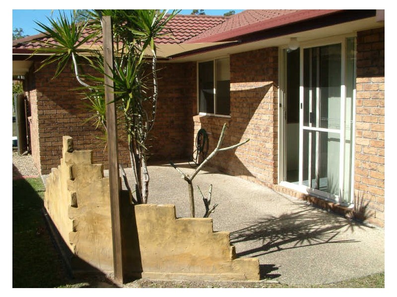 105 Pacific Pines Boulevard, Pacific Pines QLD 4211