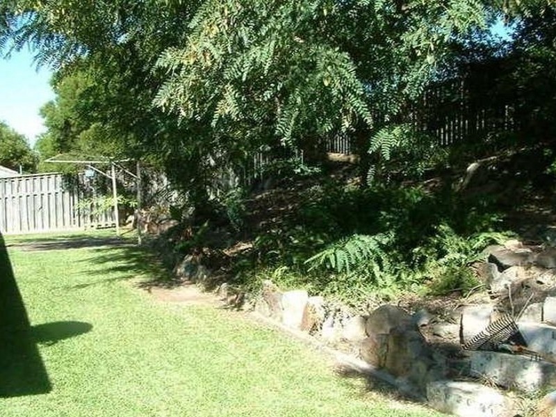 105 Pacific Pines Boulevard, Pacific Pines QLD 4211