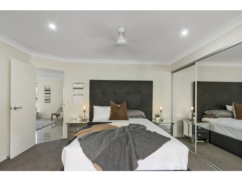 31 James Cagney Close, Parkwood QLD 4214