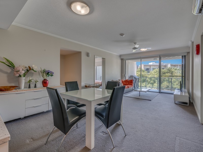 Apartment 13 Kingfisher/154 Musgrave Ave, Southport QLD 4215