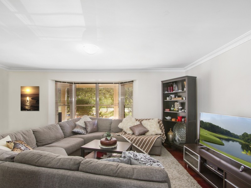 1 The Promontory, Helensvale QLD 4212