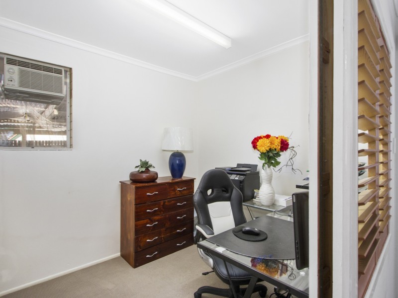 1 The Promontory, Helensvale QLD 4212