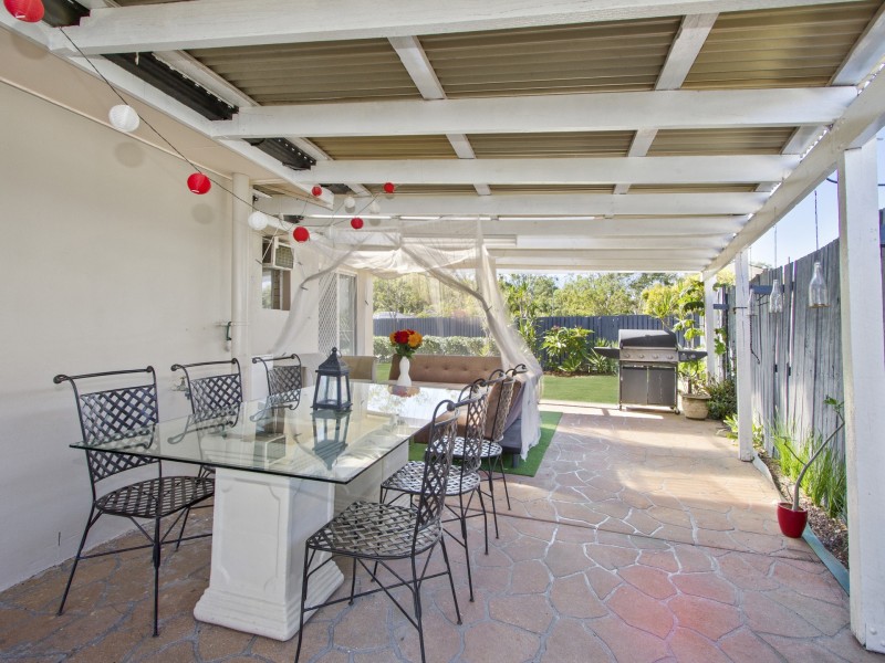 1 The Promontory, Helensvale QLD 4212