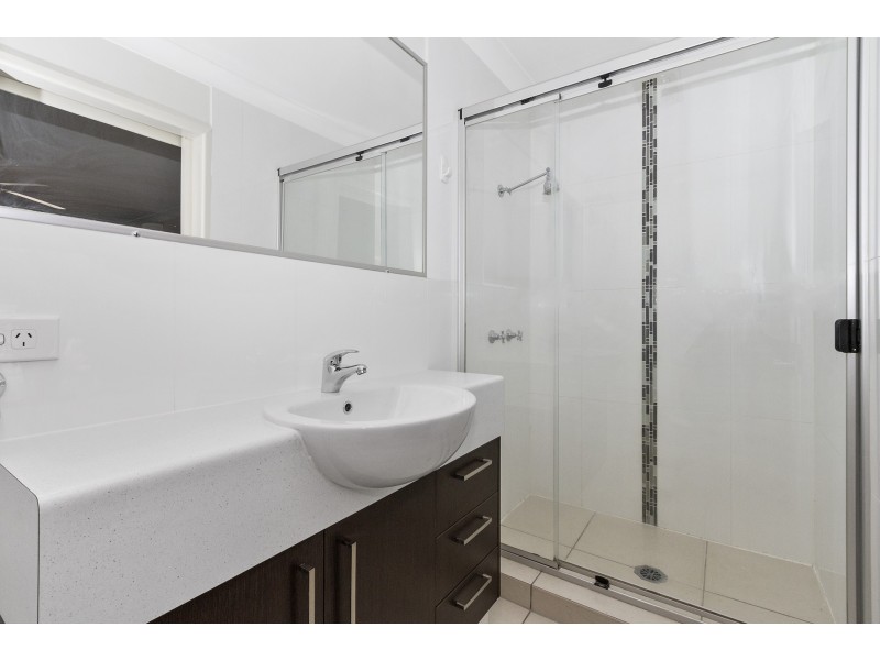 20 Ashford Road, Helensvale QLD 4212