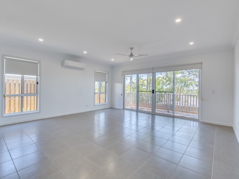 3/8 Riverstone Road, Helensvale QLD 4212