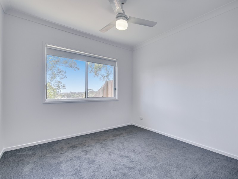 3/8 Riverstone Road, Helensvale QLD 4212