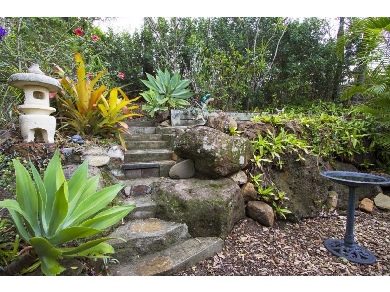 Unit 2/1 Chaplin Crescent, Oxenford QLD 4210