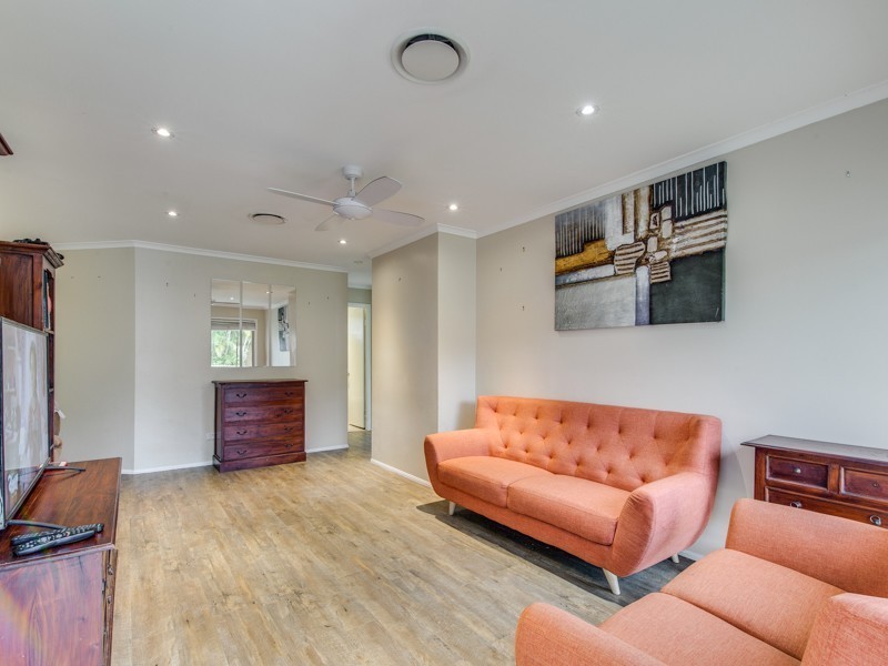 52 River Oak Drive, Helensvale QLD 4212