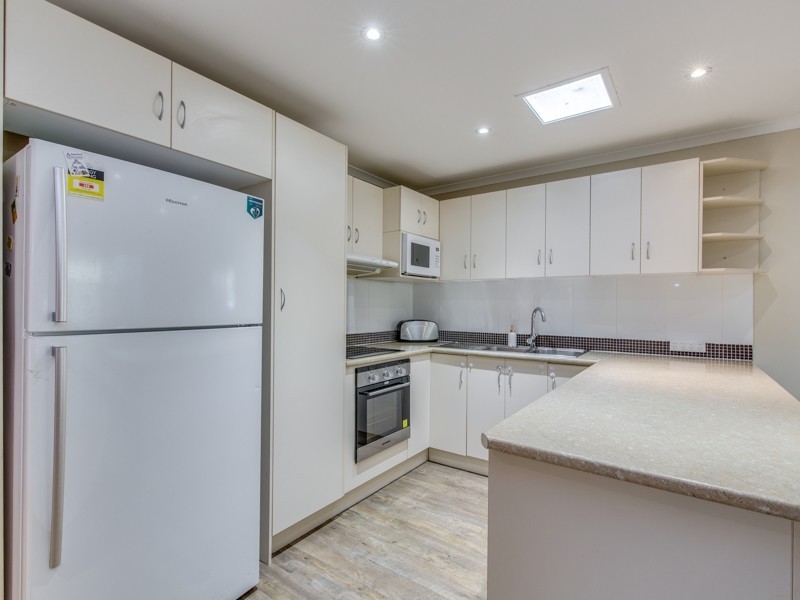 52 River Oak Drive, Helensvale QLD 4212