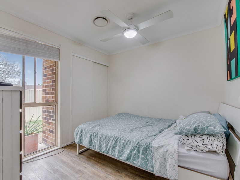 52 River Oak Drive, Helensvale QLD 4212