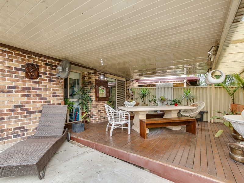 52 River Oak Drive, Helensvale QLD 4212