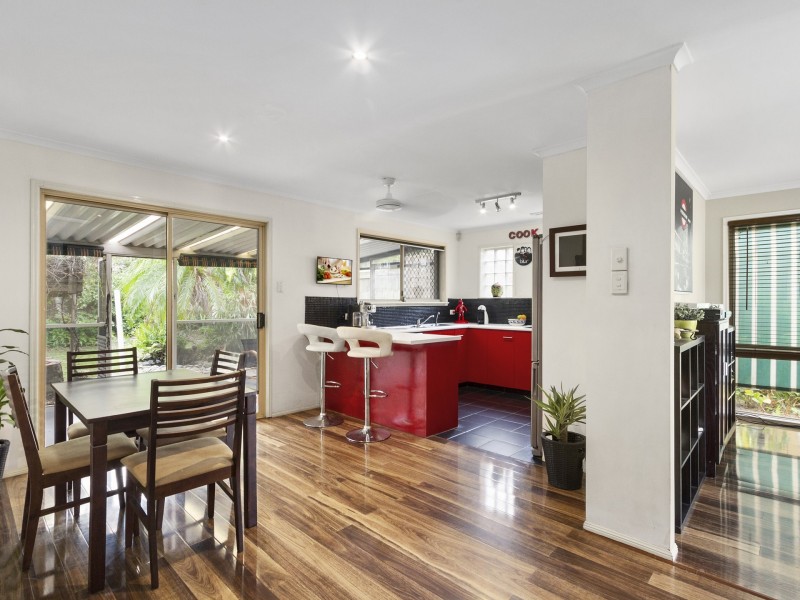 95 River Oak Drive, Helensvale QLD 4212