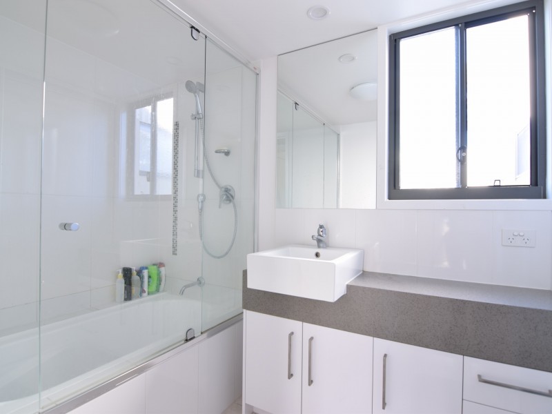 15/22 Careel Close, Helensvale QLD 4212