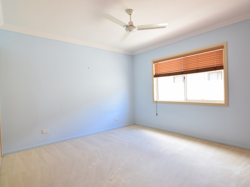 20 Oyster Cove Promenade, Helensvale QLD 4212