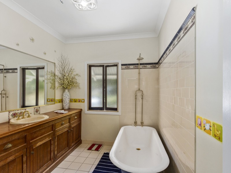 71 Barcoo Court, Clagiraba QLD 4211